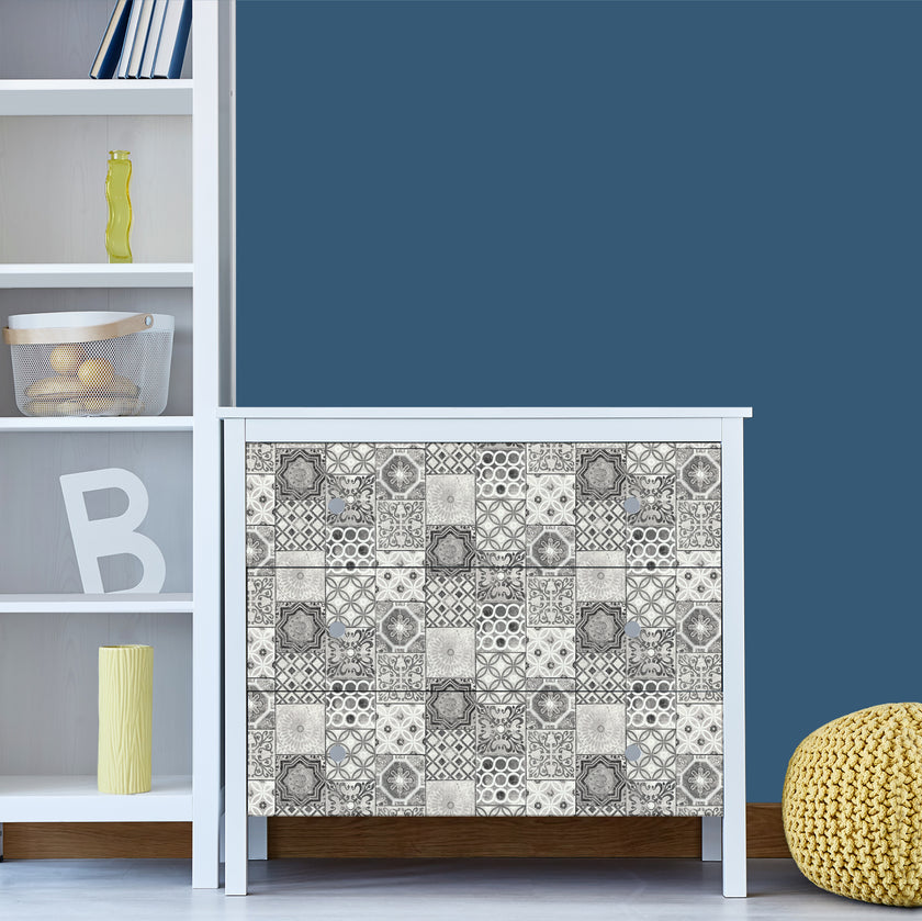 GW2010 Mosaic Tile Peel and Stick Wallpaper Roll size 19 inch Wide x 18ft. Long Black White