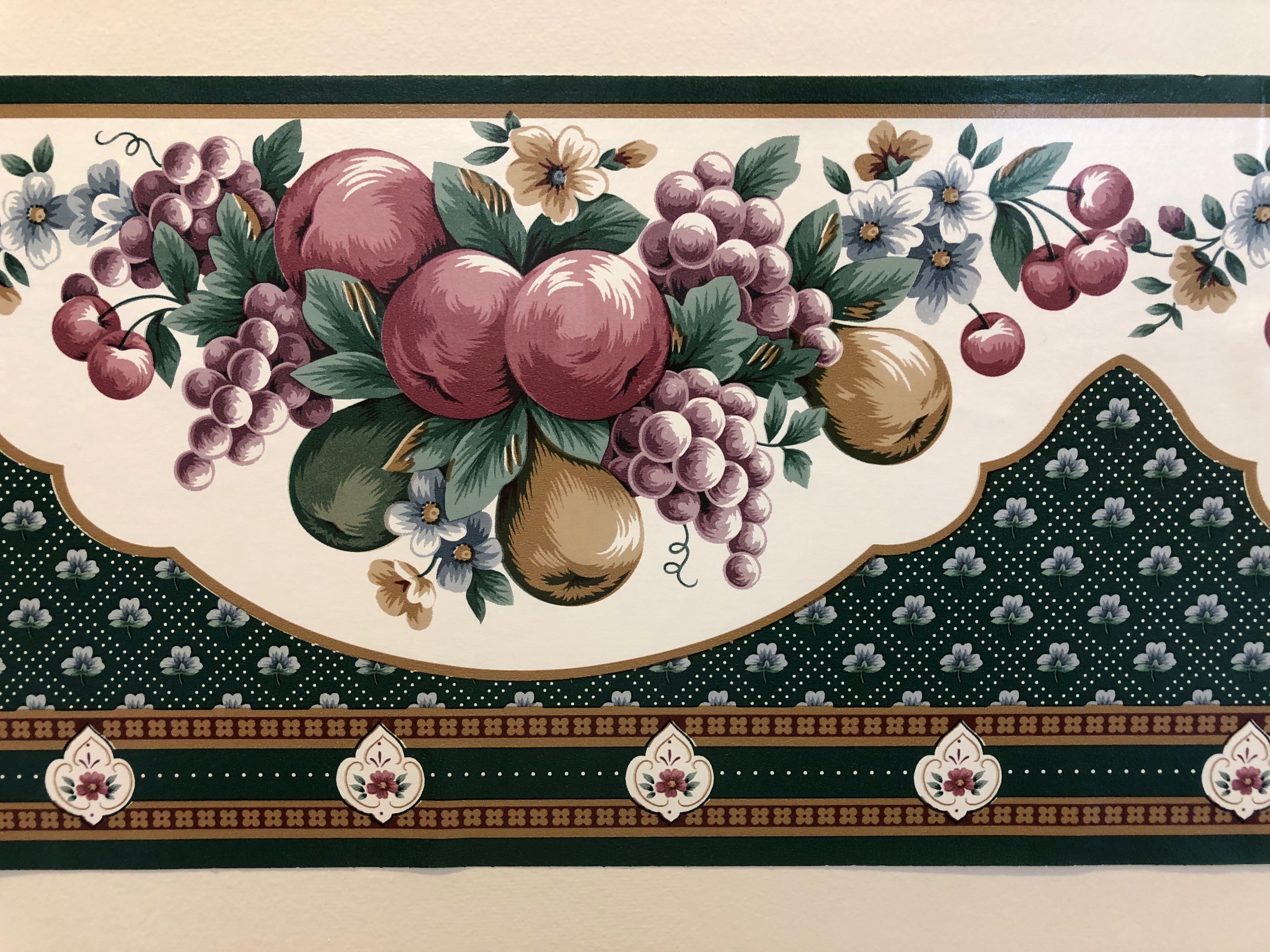 Wallpaper Border 58/4679 Fruit and Flowers Peel and Stick